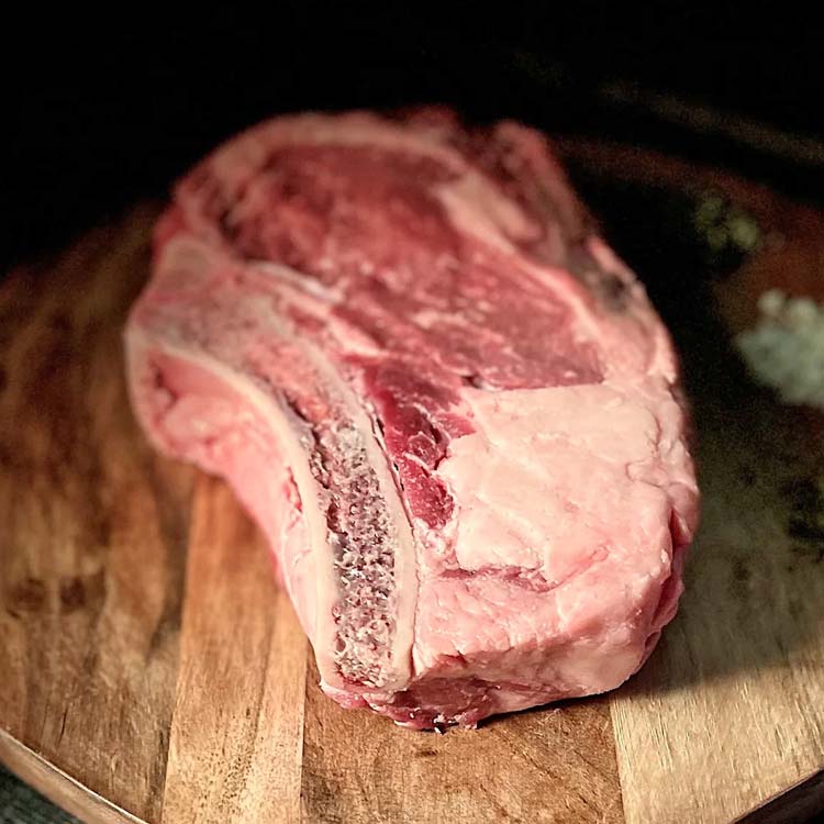 Half Cow with 7 CuFt Chest Freezer